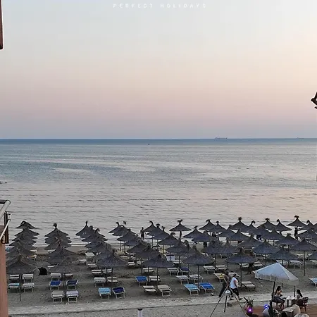 Blue Sea View Apartment